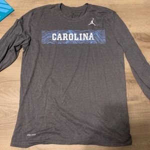 Nike Dri-Fit UNC Tar Heels long sleeve T-shirt — Charcoal Heather